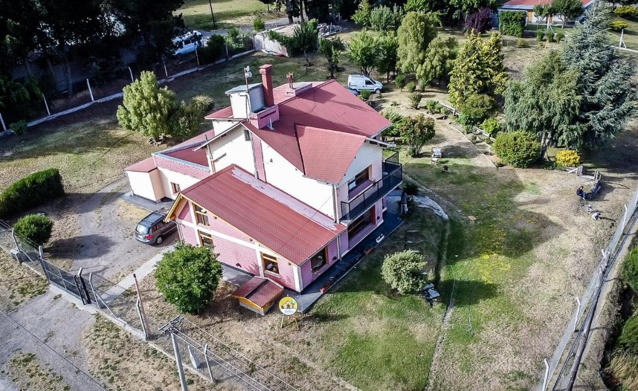 Pinto Casa Hostel & Bar Esquel Ngoại thất bức ảnh
